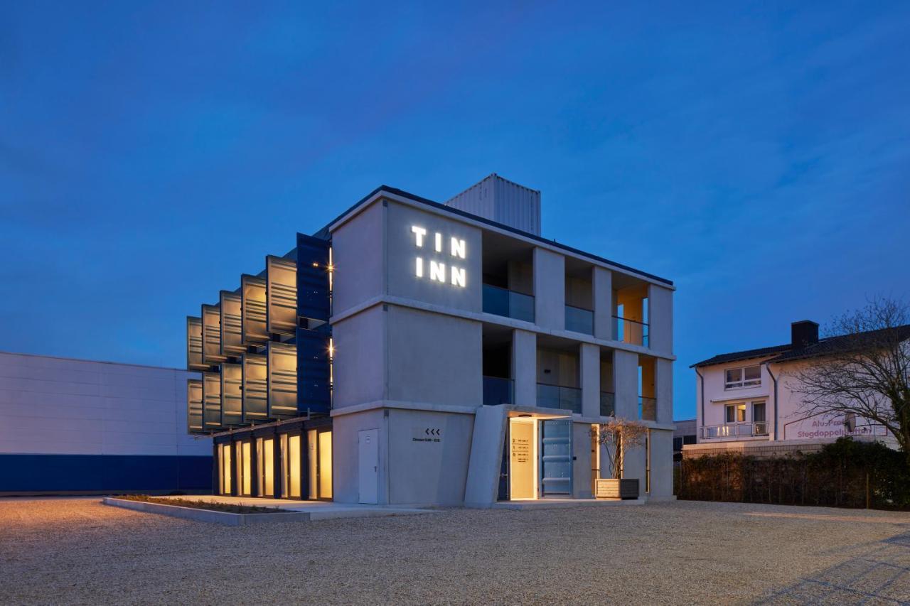 Tin Inn - Erkelenz - Das Hotel Aus Hochwertig Ausgebauten Ueberseecontainern Экстерьер фото