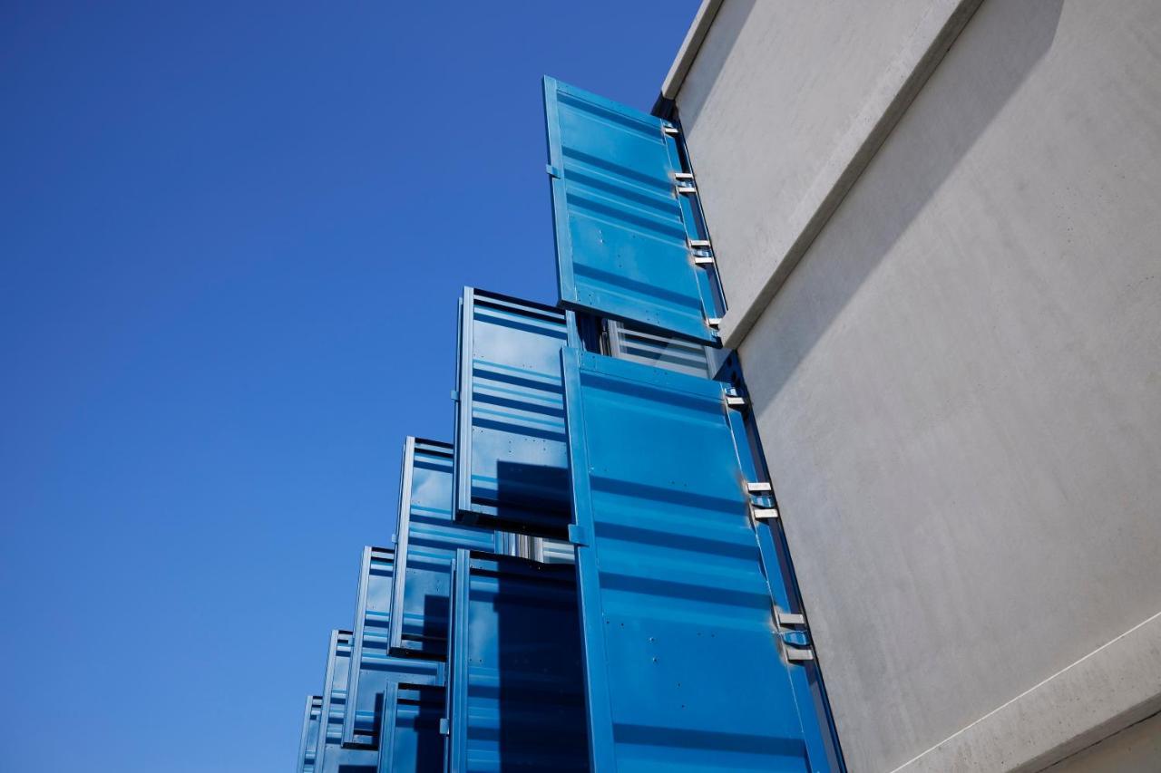 Tin Inn - Erkelenz - Das Hotel Aus Hochwertig Ausgebauten Ueberseecontainern Экстерьер фото