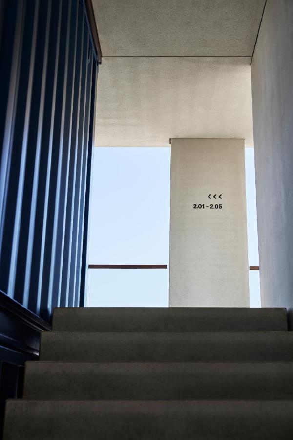 Tin Inn - Erkelenz - Das Hotel Aus Hochwertig Ausgebauten Ueberseecontainern Экстерьер фото